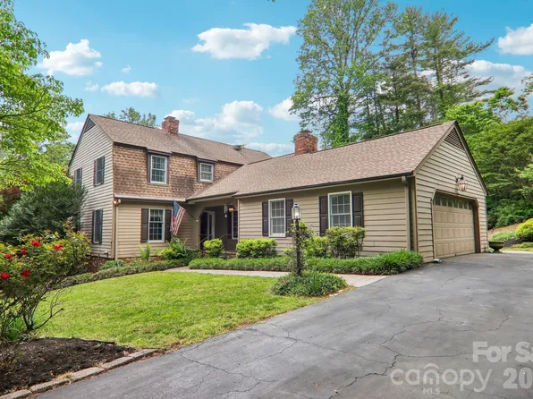 104 Finley St, Hendersonville, NC 28739