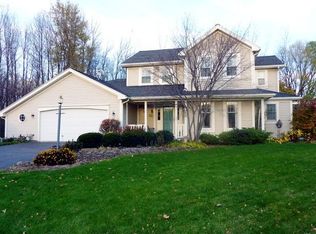 144 Eaglesfield Way, Fairport, NY 14450