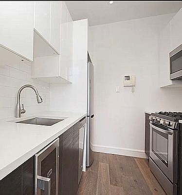 1st image of 130 Orchard St APT 41