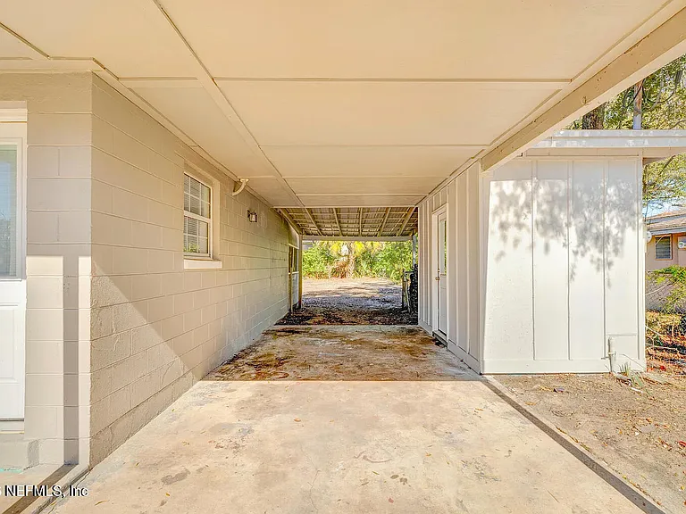 7219 Stonehurst Rd N — Photo 15