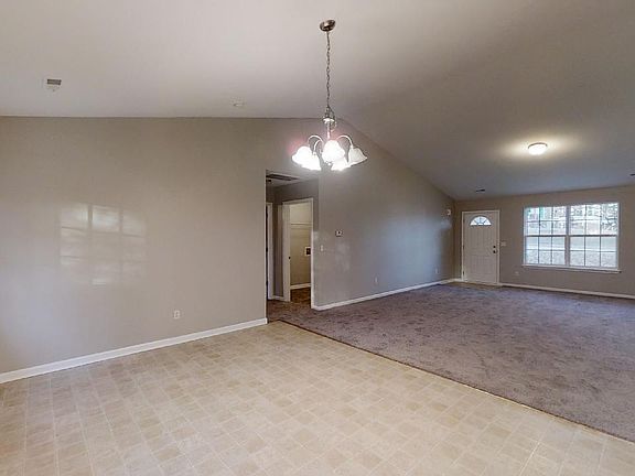5th image of 16 Lakanwood Ln