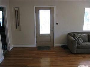 4th image of 1648 W Elmwood Ave
