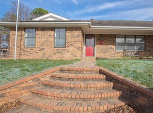 1908 Cardinal Ln, McAlester, OK 74501