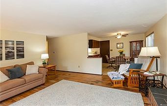 4th image of 3607 Briarwood Dr SE