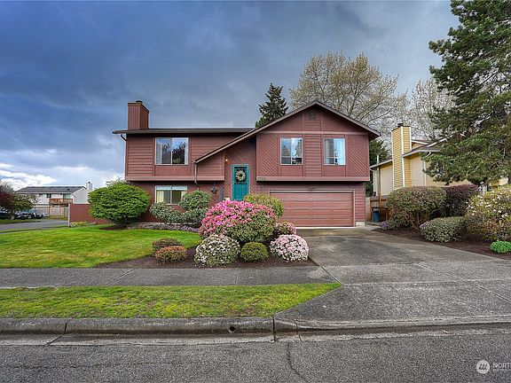 2nd image of 5416 34th Court NE