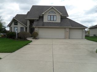12830 Croquet Ct, Fort Wayne, IN 46845