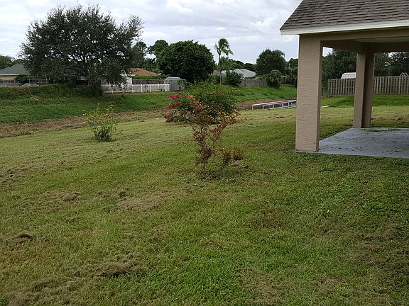 5th image of 2101 SW Savage Blvd