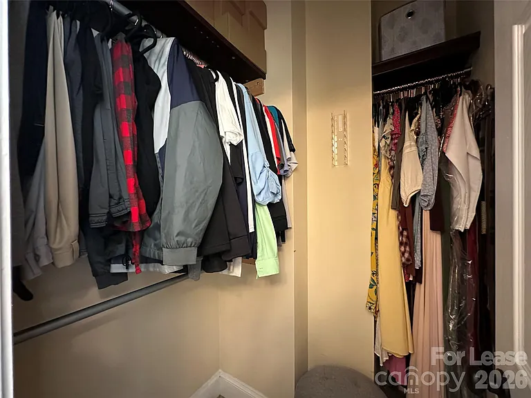 819 Stargard Ct — Photo 27