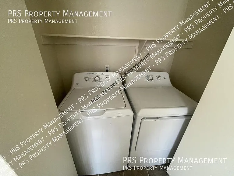 4725 E Goldfinch Gate Ln — Photo 10