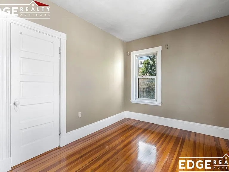 71-73 Neponset Ave #3 — Photo 9