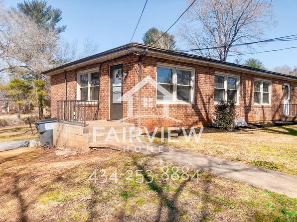 150 Loch Ln #A
