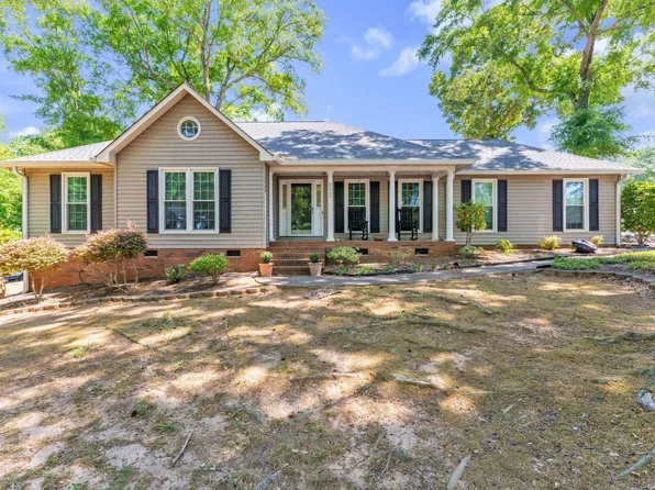 200 Spring Meadow Rd, Simpsonville, SC 29680