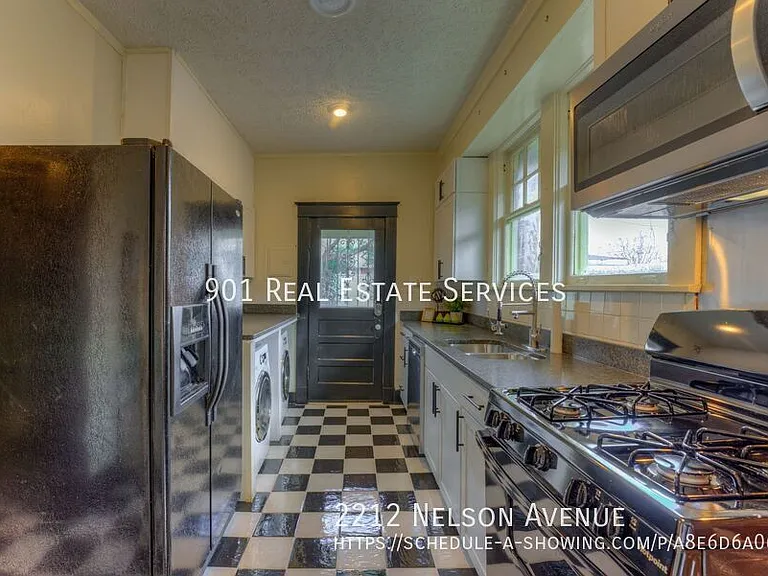 2212 Nelson Ave — Photo 16