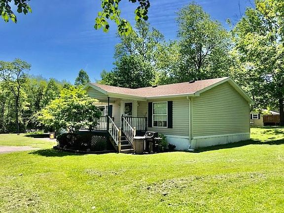 2nd image of 114 Bennett Dr