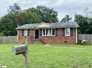 15 Eastwood Ct, Greenville, SC 29607