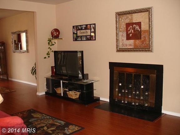 4th image of 12830 Tumbling Brook Ln