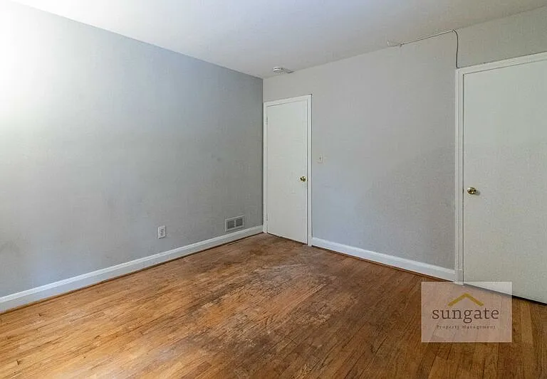 326 Lincoln Ave — Photo 18