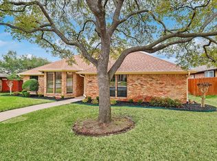 3711 Bishop Hill Dr, Carrollton, TX 75007
