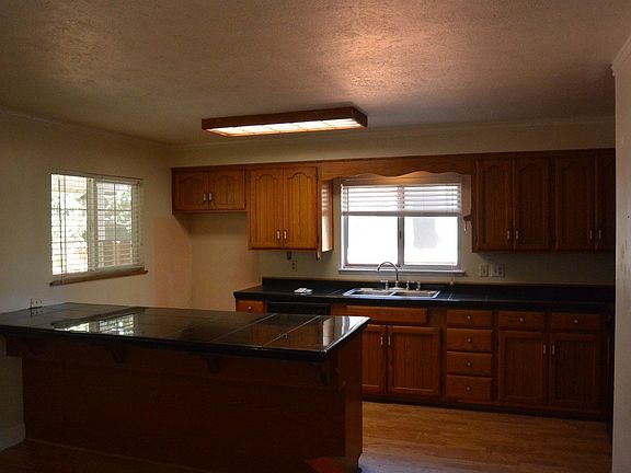 4th image of 629 Tahoe Island Dr