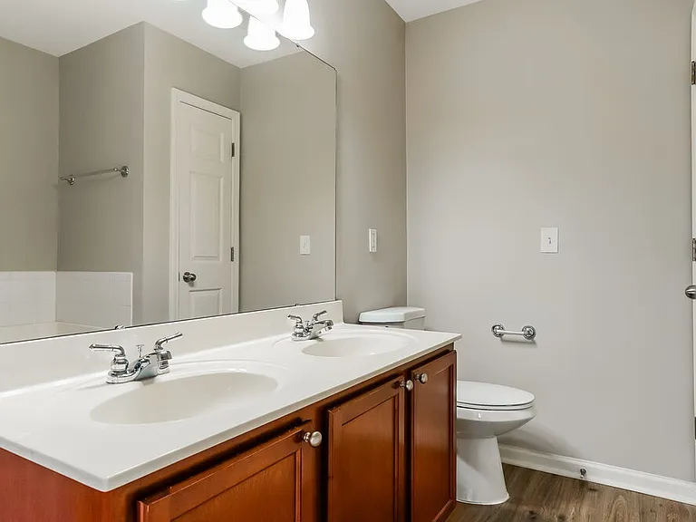 311 Gilman Ln #106 — Photo 13