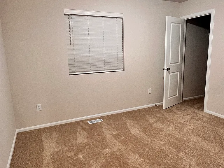 19407 137th Avenue Ct E — Photo 29