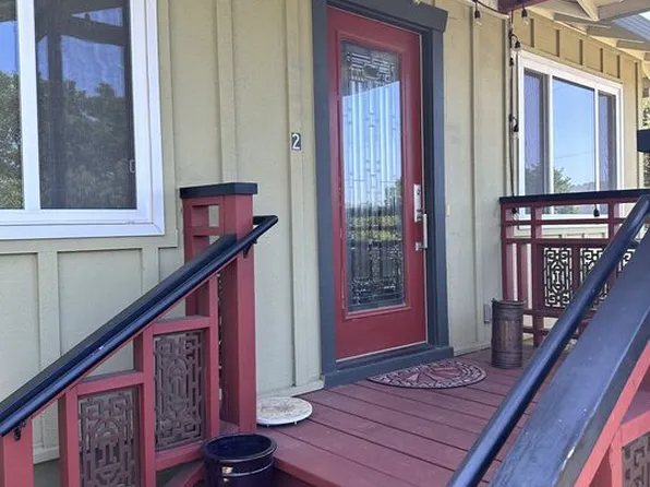 2 Cottage Ln, San Carlos, CA 94070