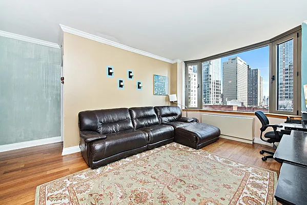 Rented by Keller Williams NYC | media 5