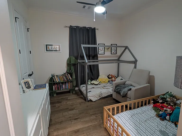 401 Cypress View Dr — Photo 16