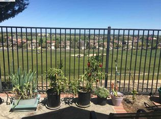 332 Pebble Beach Dr, Brentwood, CA