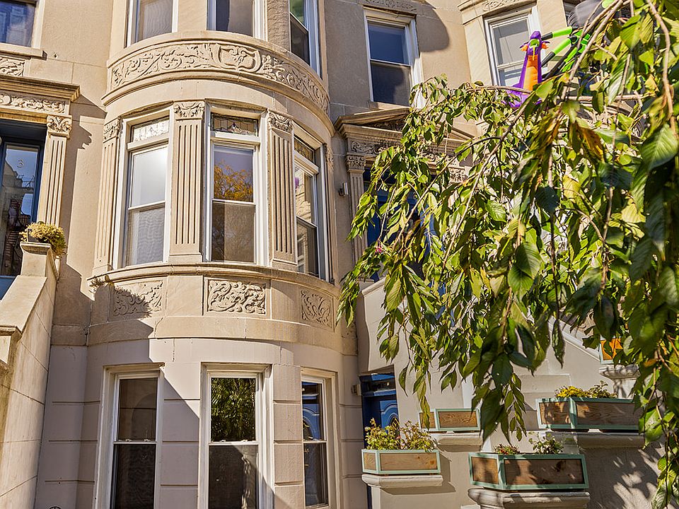 1st image of 5 Parkside Ct #2