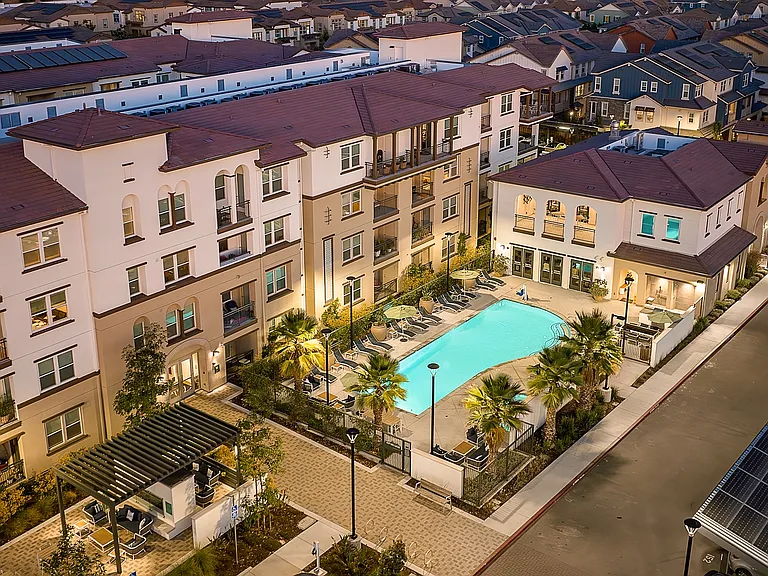 Palmia, Age 55+ Luxury Apartments — Photo 39