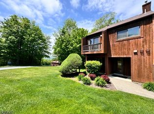 1 Silver Star Ct UNIT 4, Vernon, NJ 07462