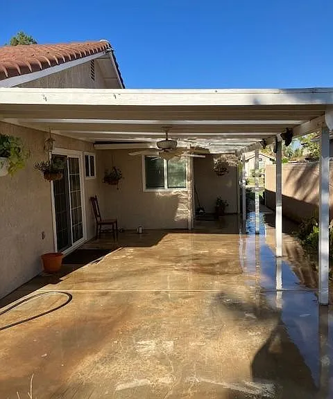 Large Covered Patio with fans