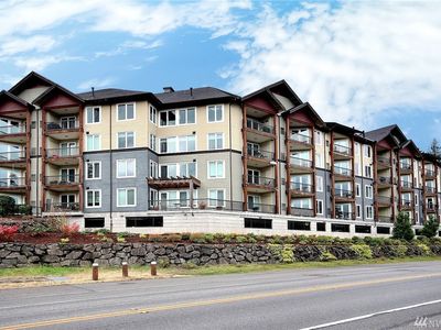 18707 SE Newport Way APT 409, Issaquah, WA, 98027