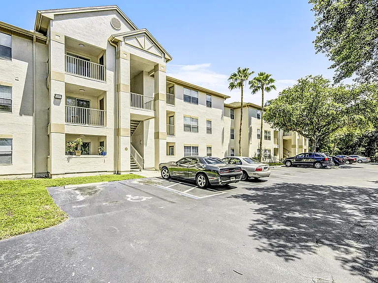 Cedar Forest Apartments — Photo 16