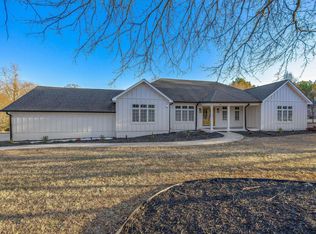 1 Sweetbriar Ct, Greer, SC 29650