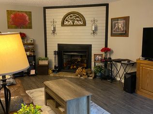 20240 Park Rd #B, Tehachapi, CA 93561