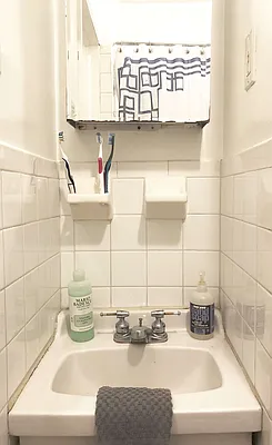 Rented by LJ Sloane Management | media 62