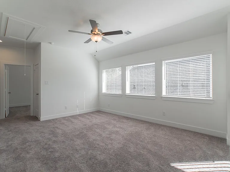114 Hidden Peak Dr — Photo 32