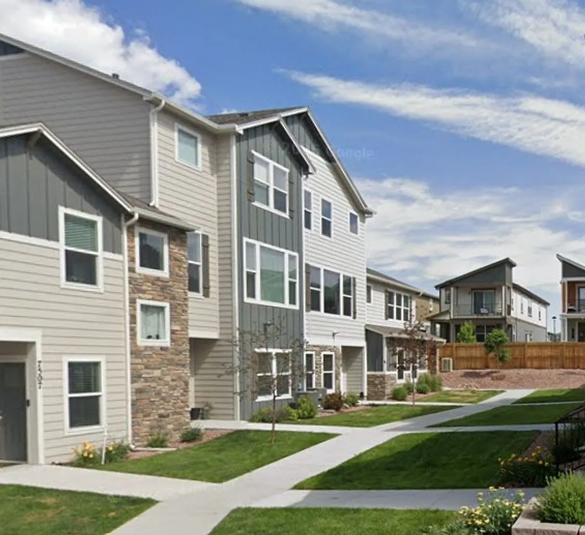 Three Bedroom Townhome — Photo 2