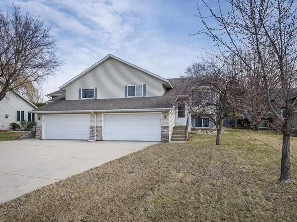 712 Saint John St, Cottage Grove, WI 53527