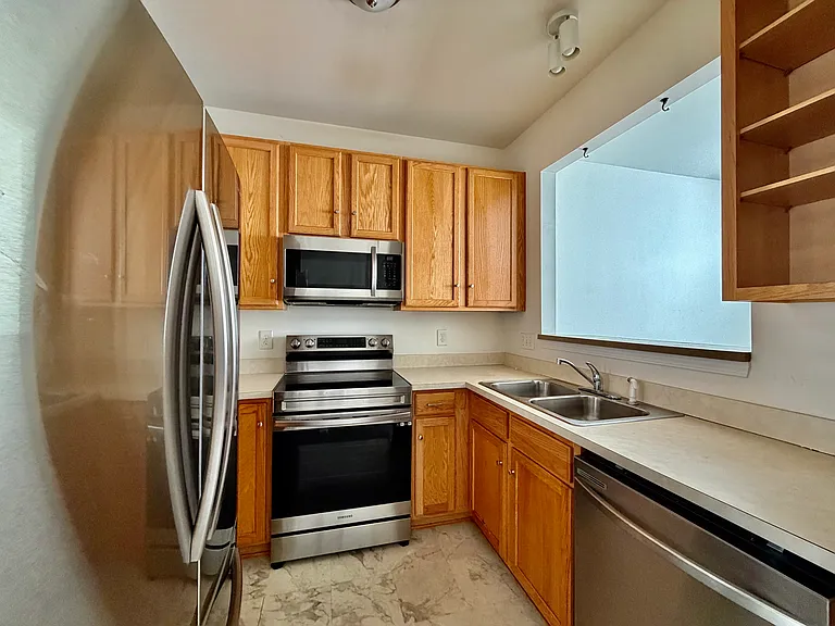 6307-6307B Gammon Rd — Photo 8