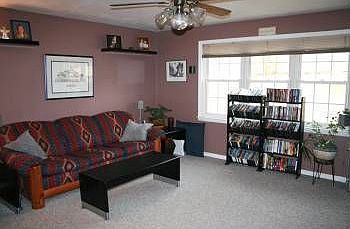 3rd image of 10324 Seaton Dr