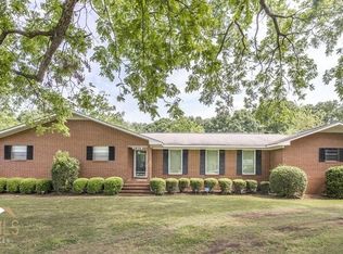 2835 Allen Rd, Macon, GA 31216