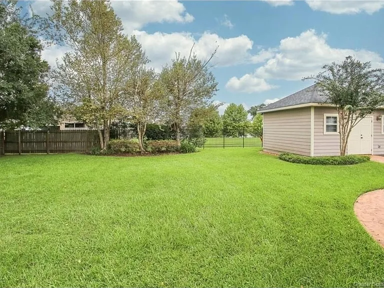 5723 W Kayleigh Ln — Photo 5