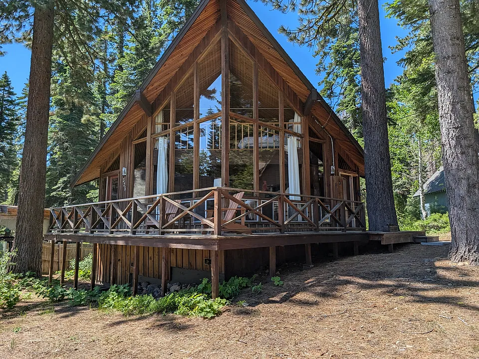 325 Elizabeth Dr