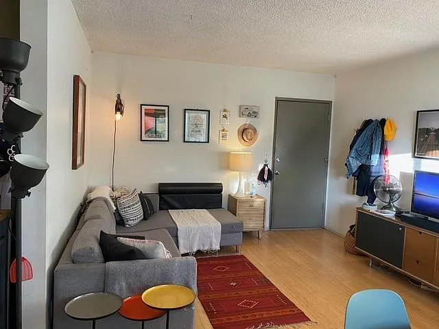 806 Coronado Ter #5 — Photo 5