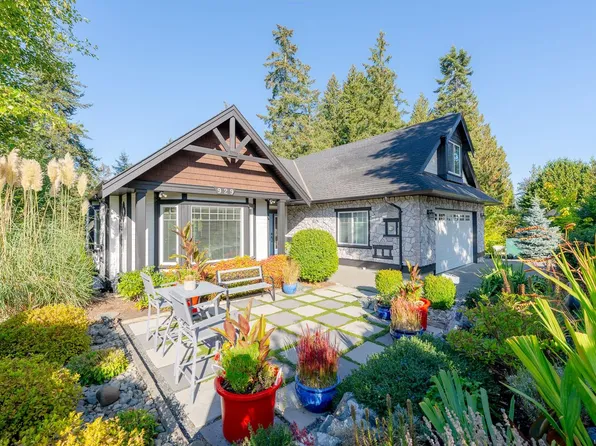 929 Deloume Rd, Cowichan Valley, BC V0R 2P1