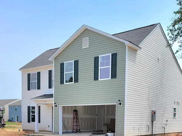 1733 Canopy Dr, Sumter, SC 29150