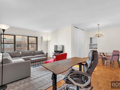 360 E 72nd St APT B803, New York, NY, 10021